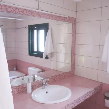 דירה Santa Xenia