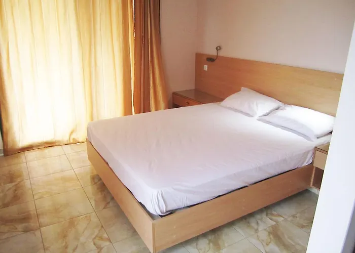 Santa Xenia Galaxidi