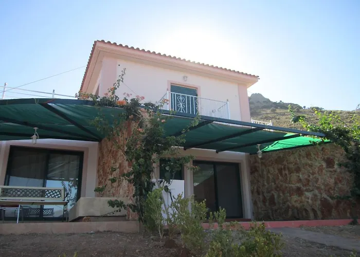 Santa Xenia Apartment